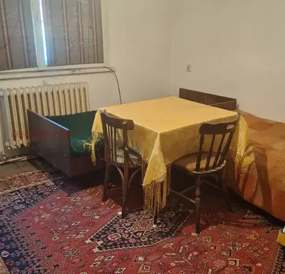Снимка 4 — Просторен 4-стаен апартамент с гараж в Нова Загора
