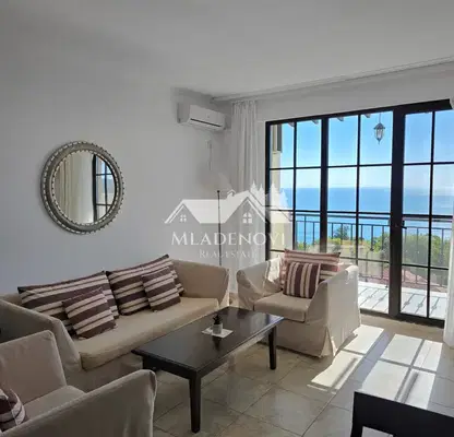 Photo 4 — Spacious 3-room apartment with sea view in Obzor