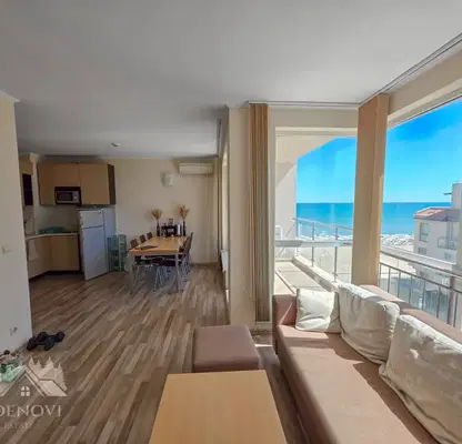 Снимка 3 — Тристаен апартамент с морска гледка в Обзор, 83 кв.м.