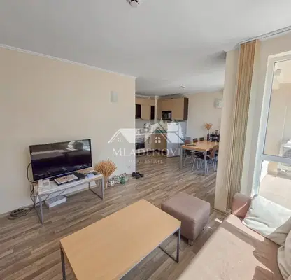 Снимка 5 — Тристаен апартамент с морска гледка в Обзор, 83 кв.м.