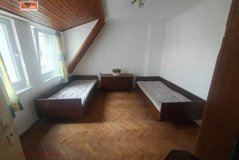 Гарсониера в Център на Пазарджик с тераса, 41 кв.м.