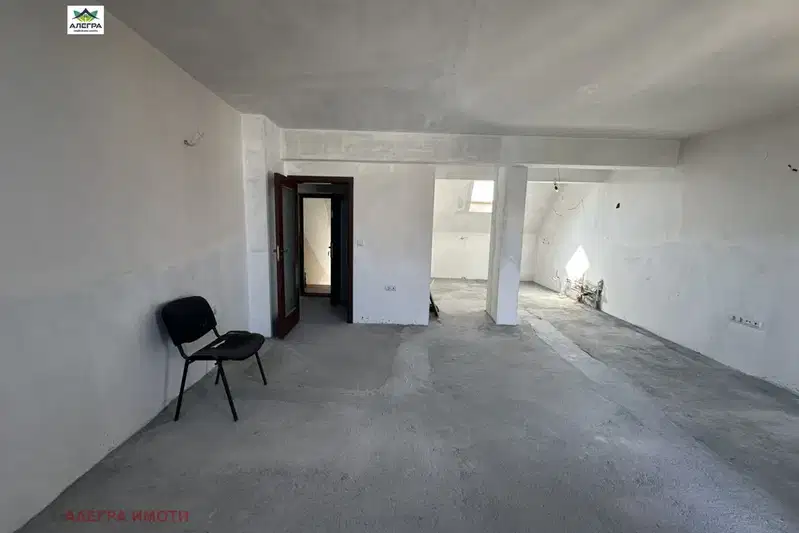 Three-room apartment with terrace in the centre of Pazardzhik