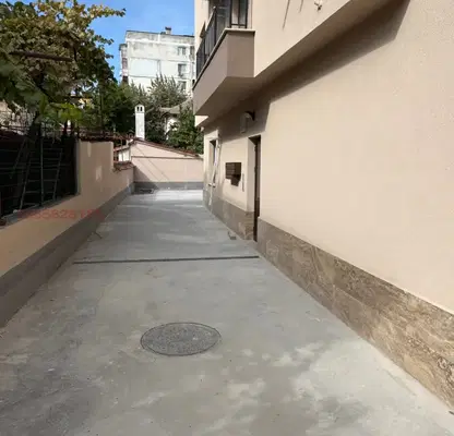 Photo 2 — 3-bedroom apartment in Pazardjik, Centyr