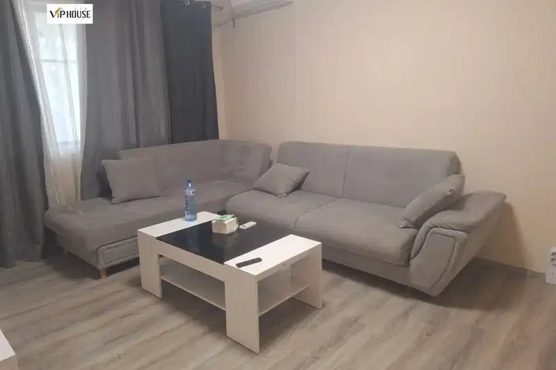 Spacious 3-room apartment in the centre of Pazardzhik with terrace