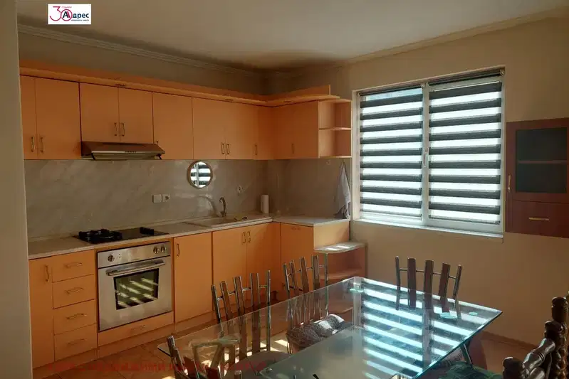 3-bedroom apartment in Pazardjik, Centyr