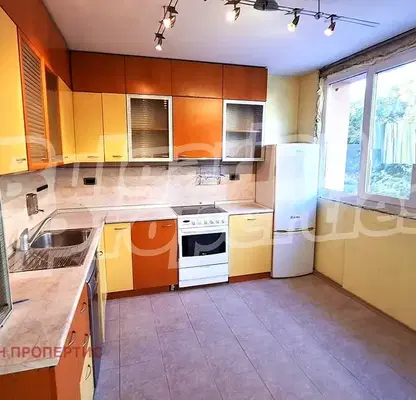 Photo 3 — 3-bedroom apartment in Pazardjik, Iztok