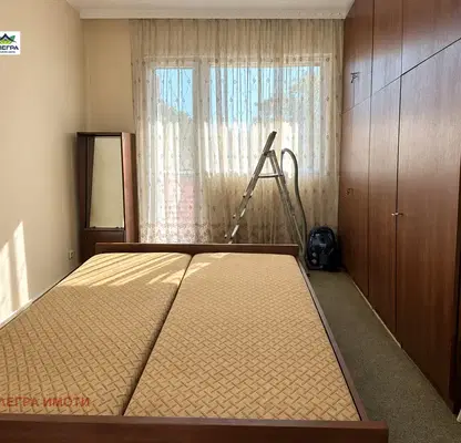 Photo 3 — Two-room apartment in Pazardzhik with terrace and elevator
