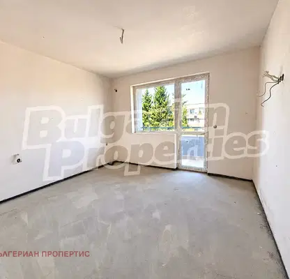Снимка 3 — Двустаен апартамент 82 кв.м. в Пазарджик, Окръжна болница
