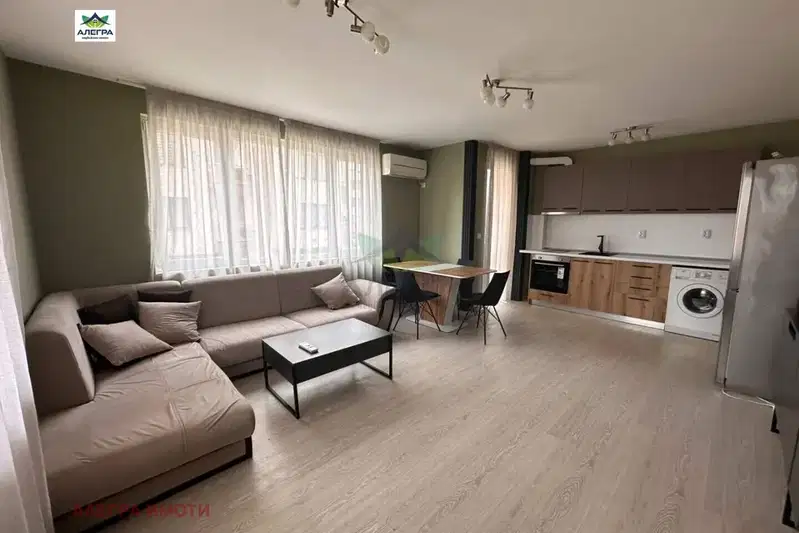 3-bedroom apartment in Pazardjik, Promishlena Zona