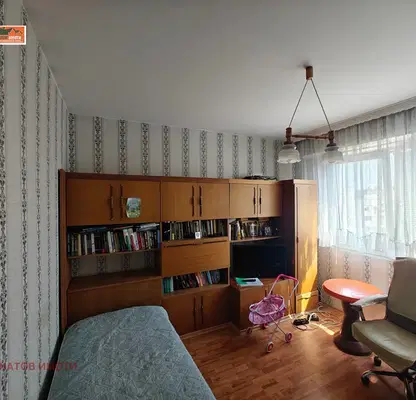 Снимка 2 — Четиристаен апартамент в Ябълките, Пазарджик с тераса