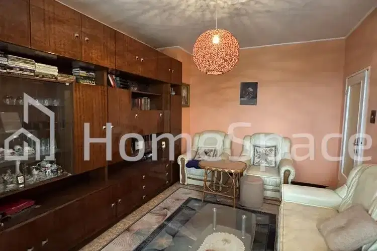 Three-room apartment with southwest aspect in Zapad, Pazardzhik