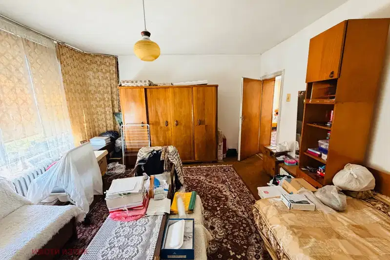 2-bedroom apartment in Pernik, Centyr
