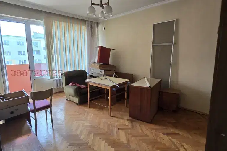 3-bedroom apartment in Pernik, Dimova Mahala