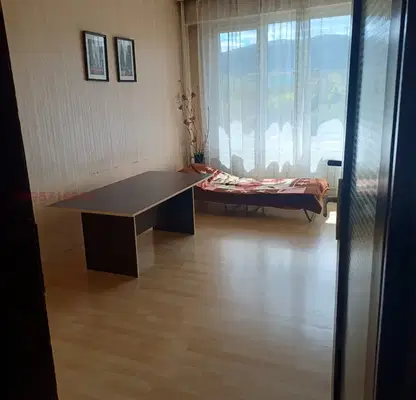 Photo 4 — 3-bedroom apartment in Pernik, Humni Dol