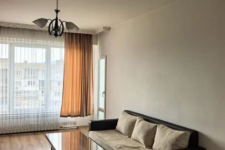 3-bedroom apartment in Pernik, Iztok