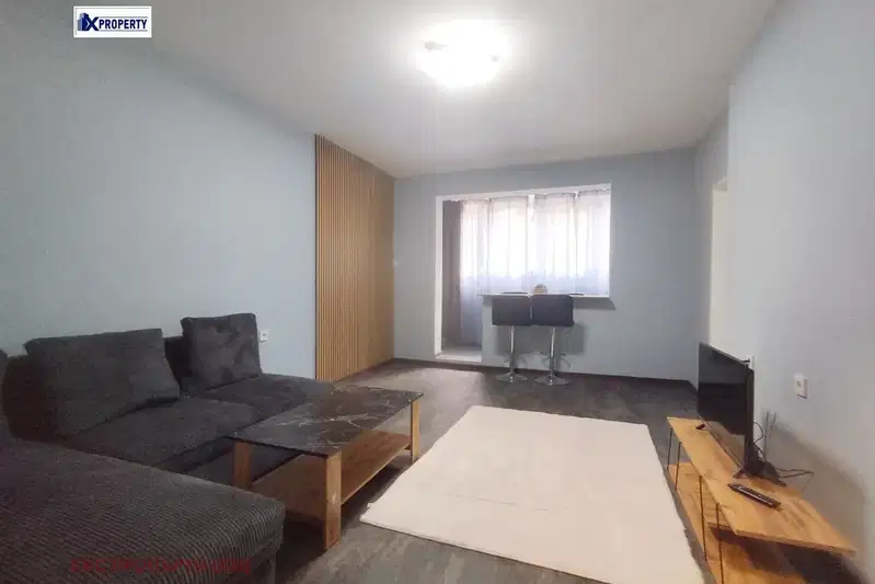 4-bedroom apartment in Pernik, Iztok