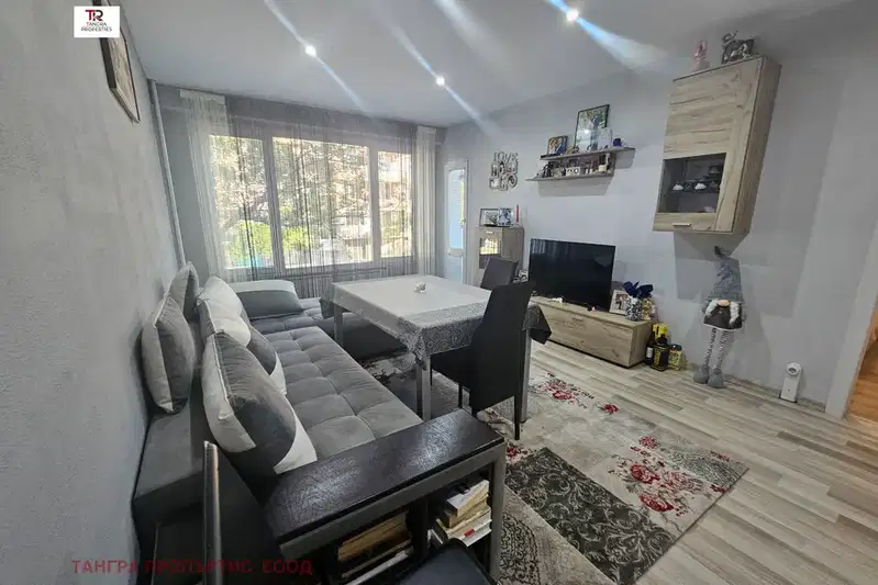 Three-room apartment with two terraces in Prigarov, Pernik