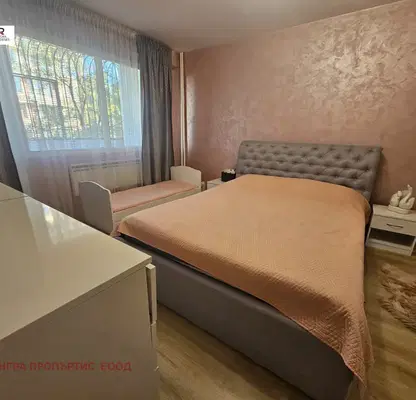 Photo 5 — Three-room apartment with two terraces in Prigarov, Pernik