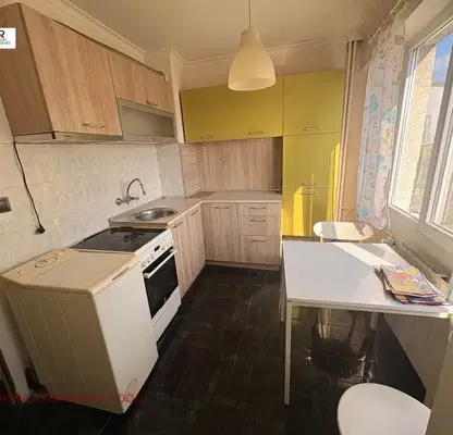 Снимка 4 — Двустаен апартамент в кв. Рено, Перник, 4-ти етаж