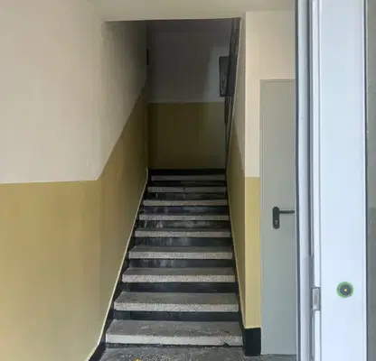 Photo 3 — Three-room apartment with two terraces in Izgrev district, Pestera