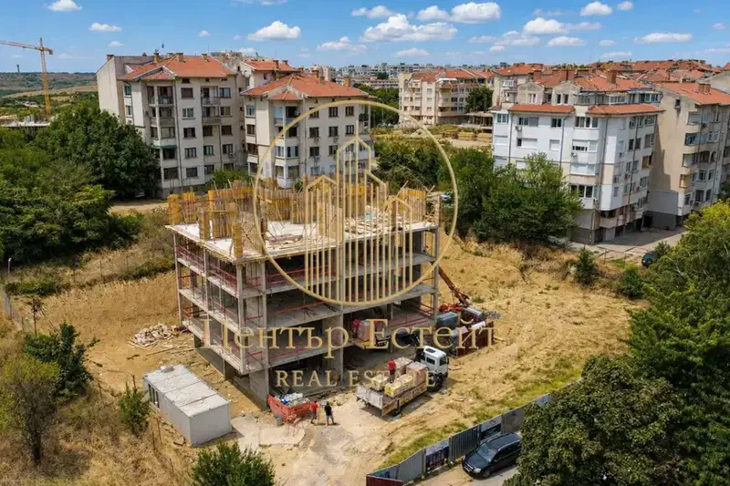 Two-room apartment in Druzhba 2, Pleven with elevator