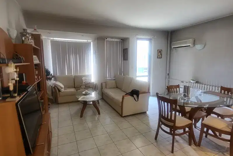 Three-room apartment in Ideal Center of Pleven with two terraces