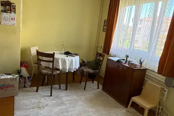Three-room apartment with two terraces in Ideal Center, Pleven