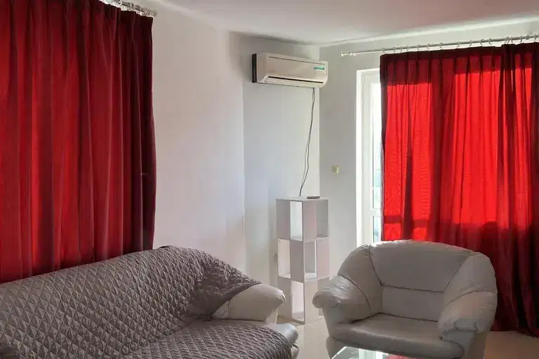3-bedroom apartment in Pleven, Idealen Centyr
