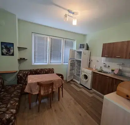 Снимка 2 — Двустаен апартамент с голяма тераса в Идеален център, Плевен