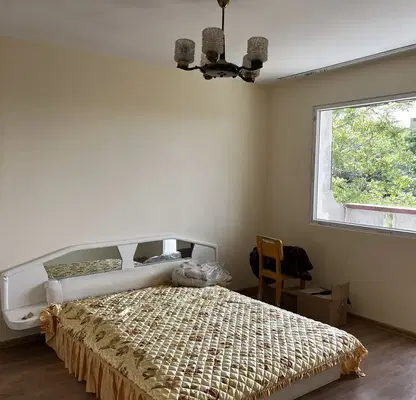 Photo 3 — Two-room apartment in Pleven, Mara Dencheva, with district heating