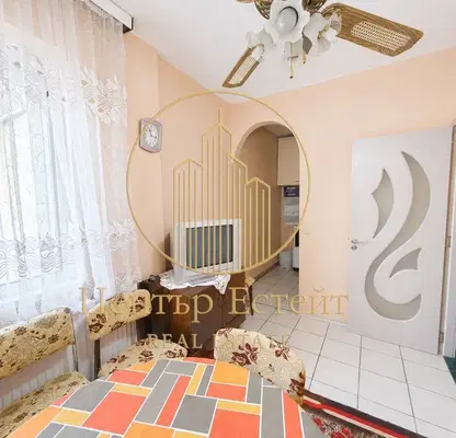 Photo 4 — Two-room apartment in Shirok Tsentar, Pleven with elevator