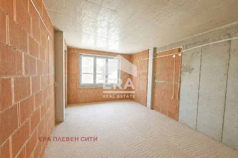Two-room apartment with balcony in Shirok Tsentar, Pleven