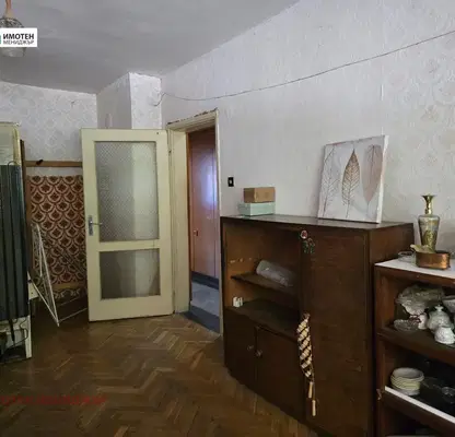 Снимка 3 — Тристайно жилище с голяма тераса в Широк център, Плевен