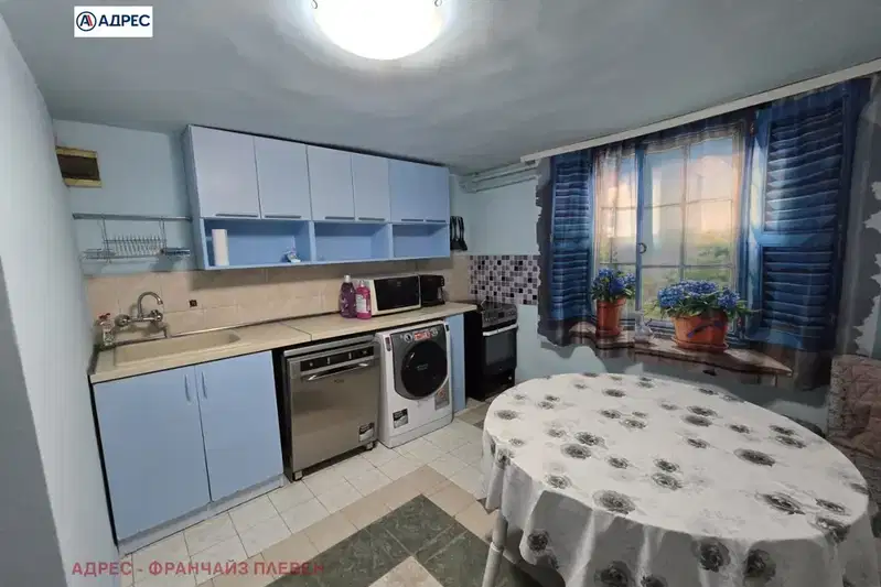 3-bedroom apartment in Pleven, Shirok Centyr