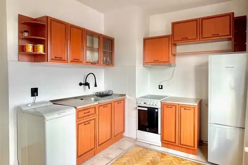 3-bedroom apartment in Pleven, Shirok Centyr