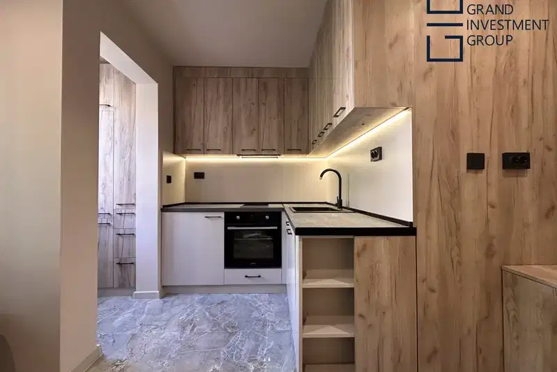 Three-room apartment in Storgozia, Pleven with terrace and parking