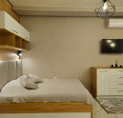 Photo 2 — Functional one-room apartment in Center, Plovdiv with terrace