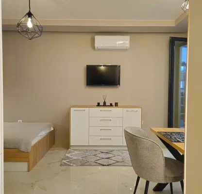 Photo 4 — Functional one-room apartment in Center, Plovdiv with terrace