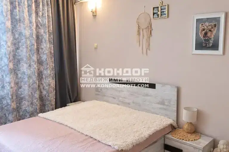 Двустаен апартамент с тераса в Център, Пловдив, бул. Свобода