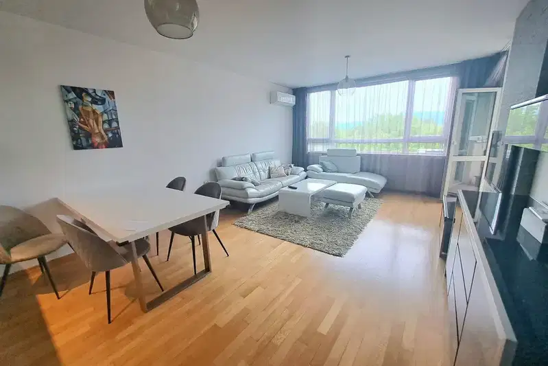 Two-room apartment in Center, Plovdiv with elevator