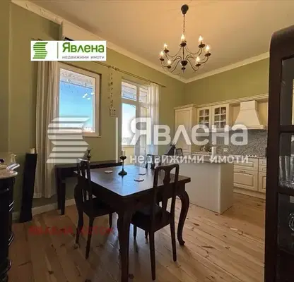 Photo 2 — Three-room apartment in Center Plovdiv with parking space