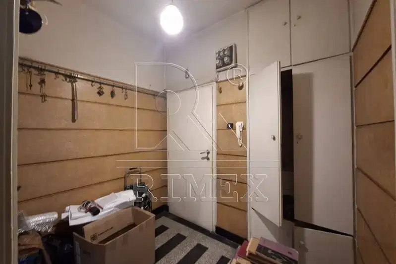 3-bedroom apartment in Plovdiv, Centyr