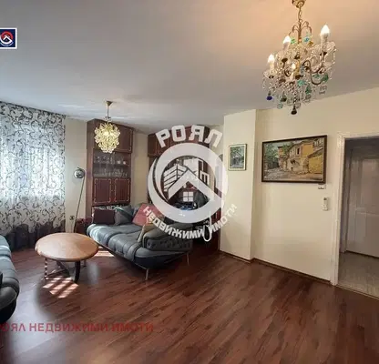 Photo 3 — 3-bedroom apartment in Plovdiv, Centyr