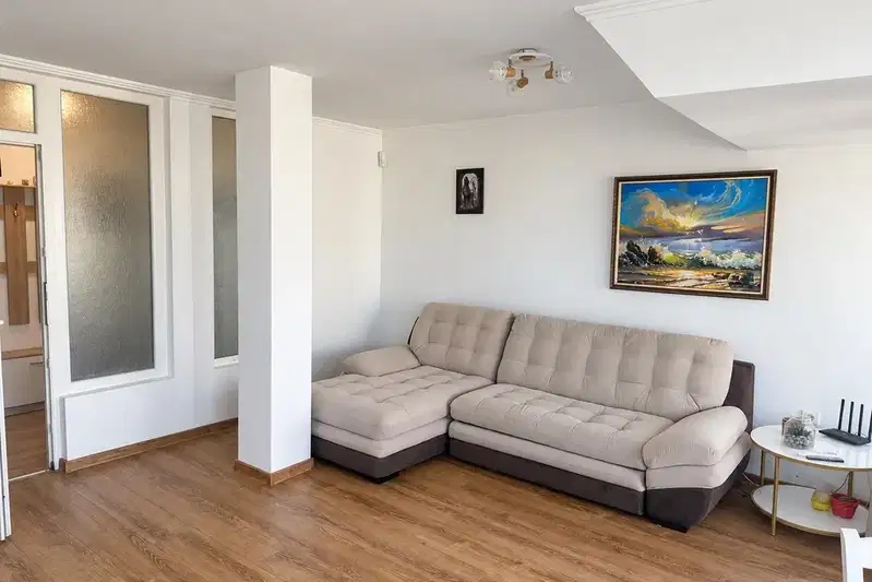 3-bedroom apartment in Plovdiv, Centyr