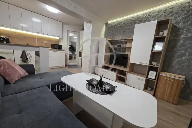 One-room apartment in Plovdiv Center with south aspect