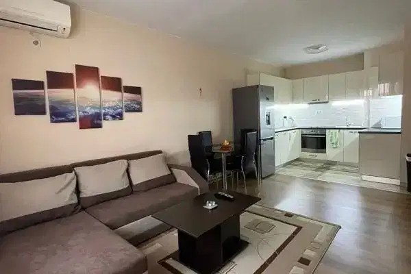 2-bedroom apartment in Plovdiv, Centyr
