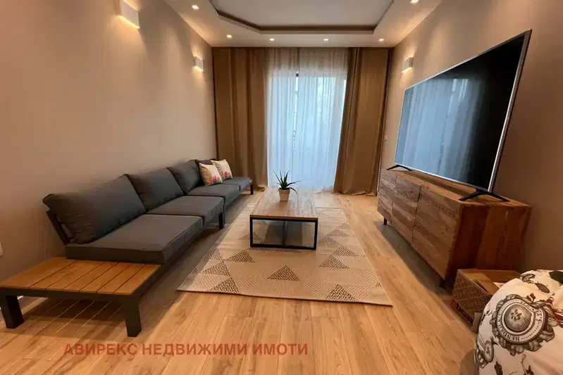 2-bedroom apartment in Plovdiv, Centyr