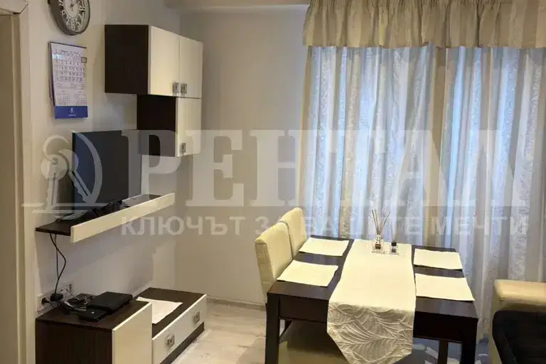 Two-room apartment in Center Plovdiv with elevator