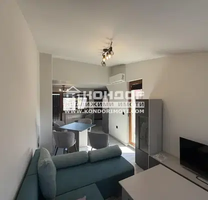 Photo 2 — 2-bedroom apartment in Plovdiv, Centyr