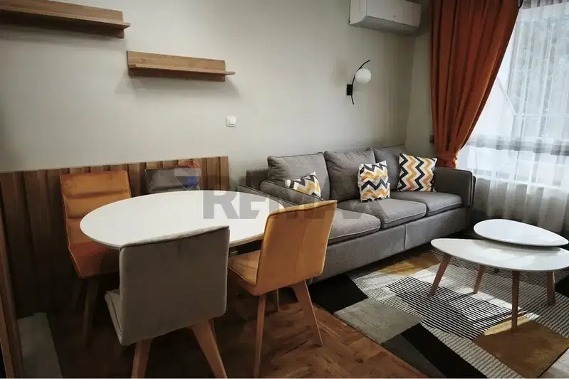 2-bedroom apartment in Plovdiv, Centyr